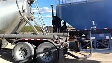 Dry Bulk Trailer