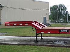 Fixed Trailer