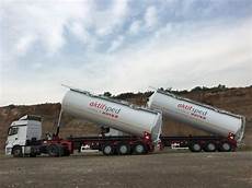Silo Semi-Trailers